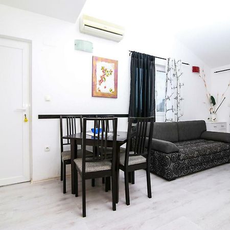 Apartments Alma ポドゥゴラ エクステリア 写真