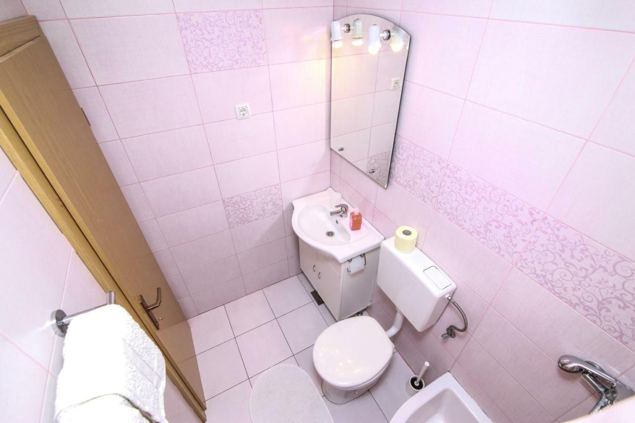Apartments Alma ポドゥゴラ エクステリア 写真