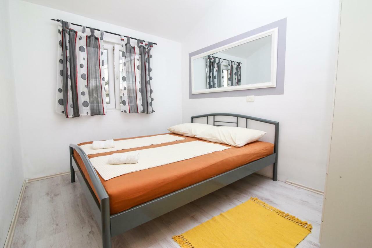 Apartments Alma ポドゥゴラ エクステリア 写真