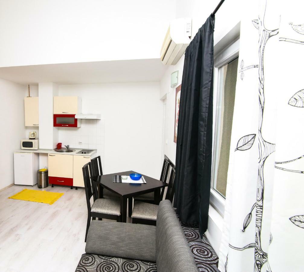 Apartments Alma ポドゥゴラ エクステリア 写真